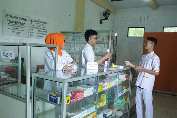 Teknologi Farmasi (1)